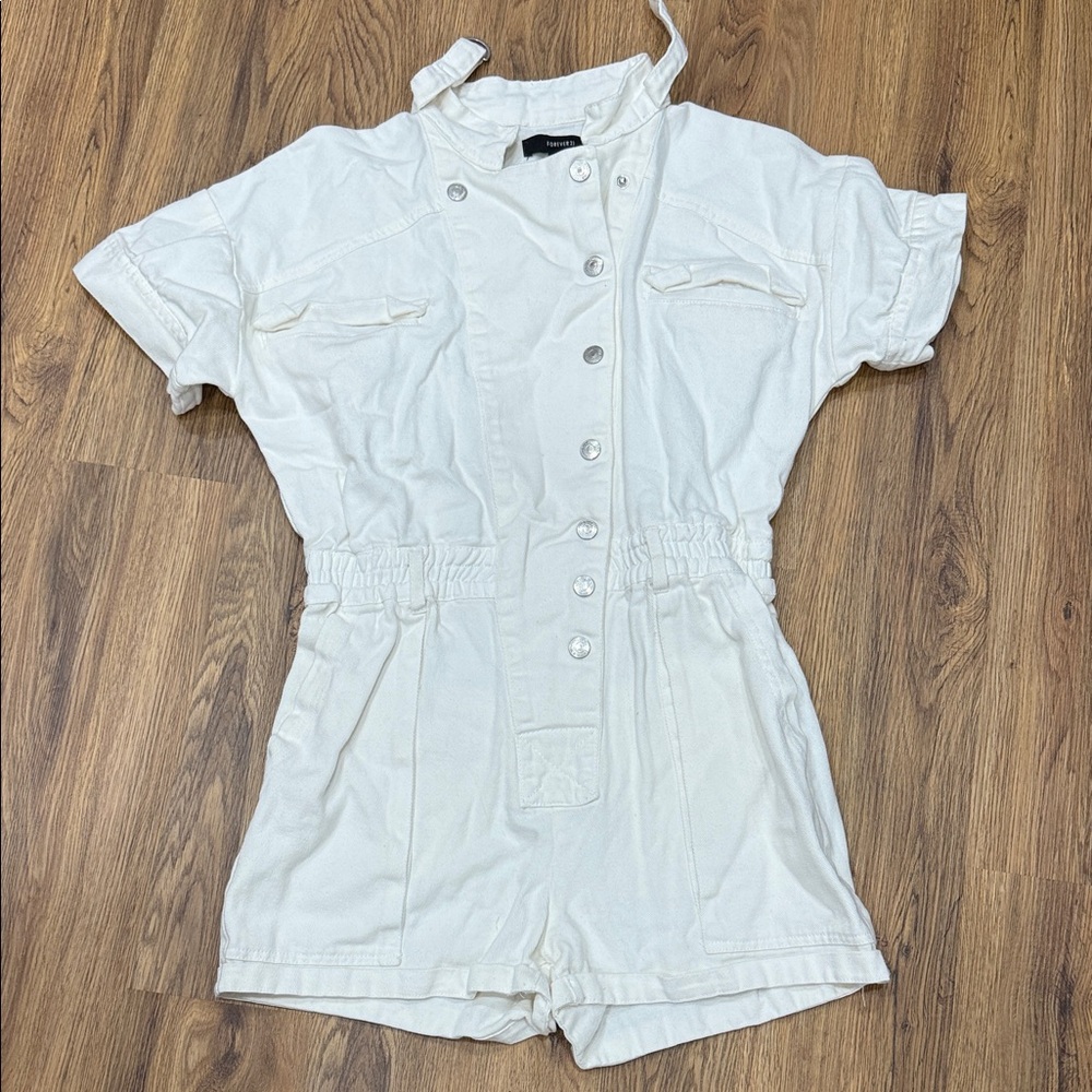 Forever 21 Cream Button-Up Top